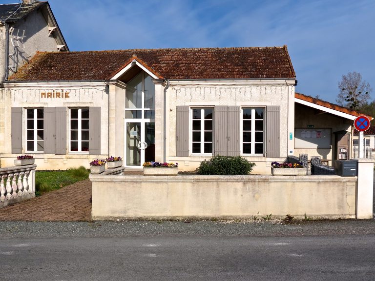 La mairie Bienvenue sur le site de Poursay Garnaud